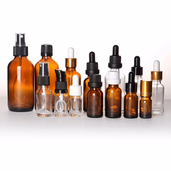 Sconto del 20% sul packaging cosmetico all'ingrosso.  Flacone in vetro marrone da 30 ml con contagocce in vetro per olio essenziale